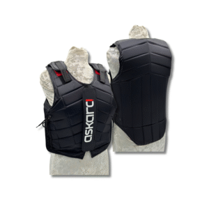 Enfin un gilet léger et protecteur multidiscipline et homologué pour le cross, le TREC et l'attelage. Askara vous présente son gilet Saferide, pleins d'avantages pour monter à cheval en toute sécurité !